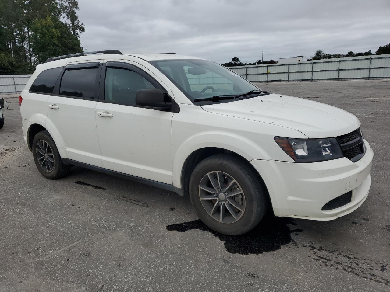 DODGE JOURNEY SE