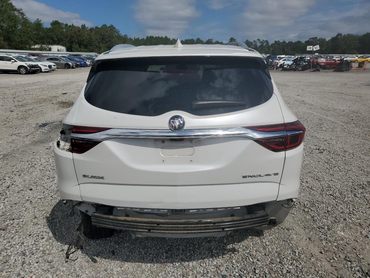 BUICK ENCLAVE PREMIUM