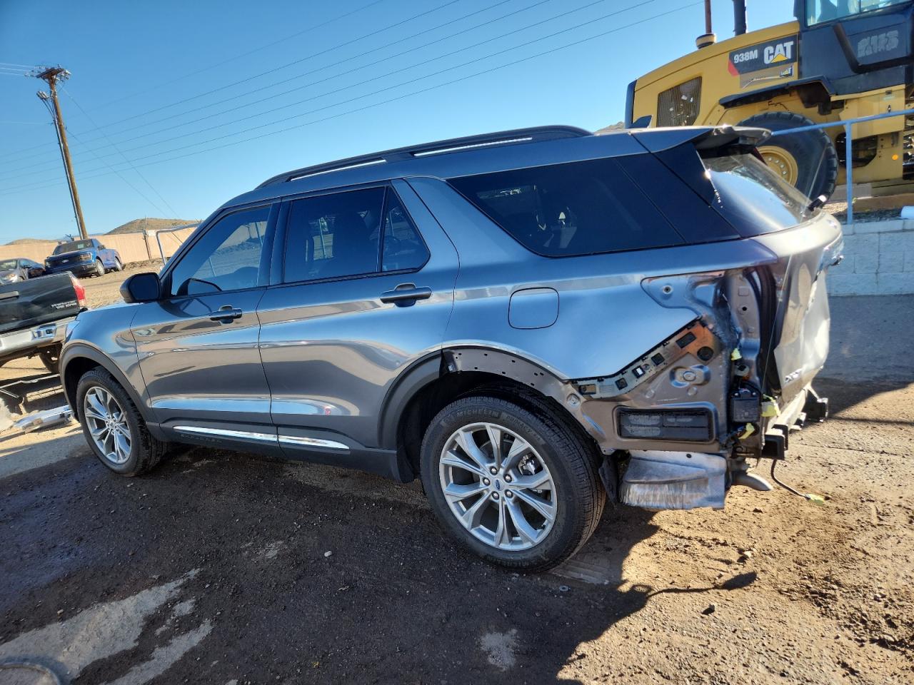 FORD EXPLORER XLT