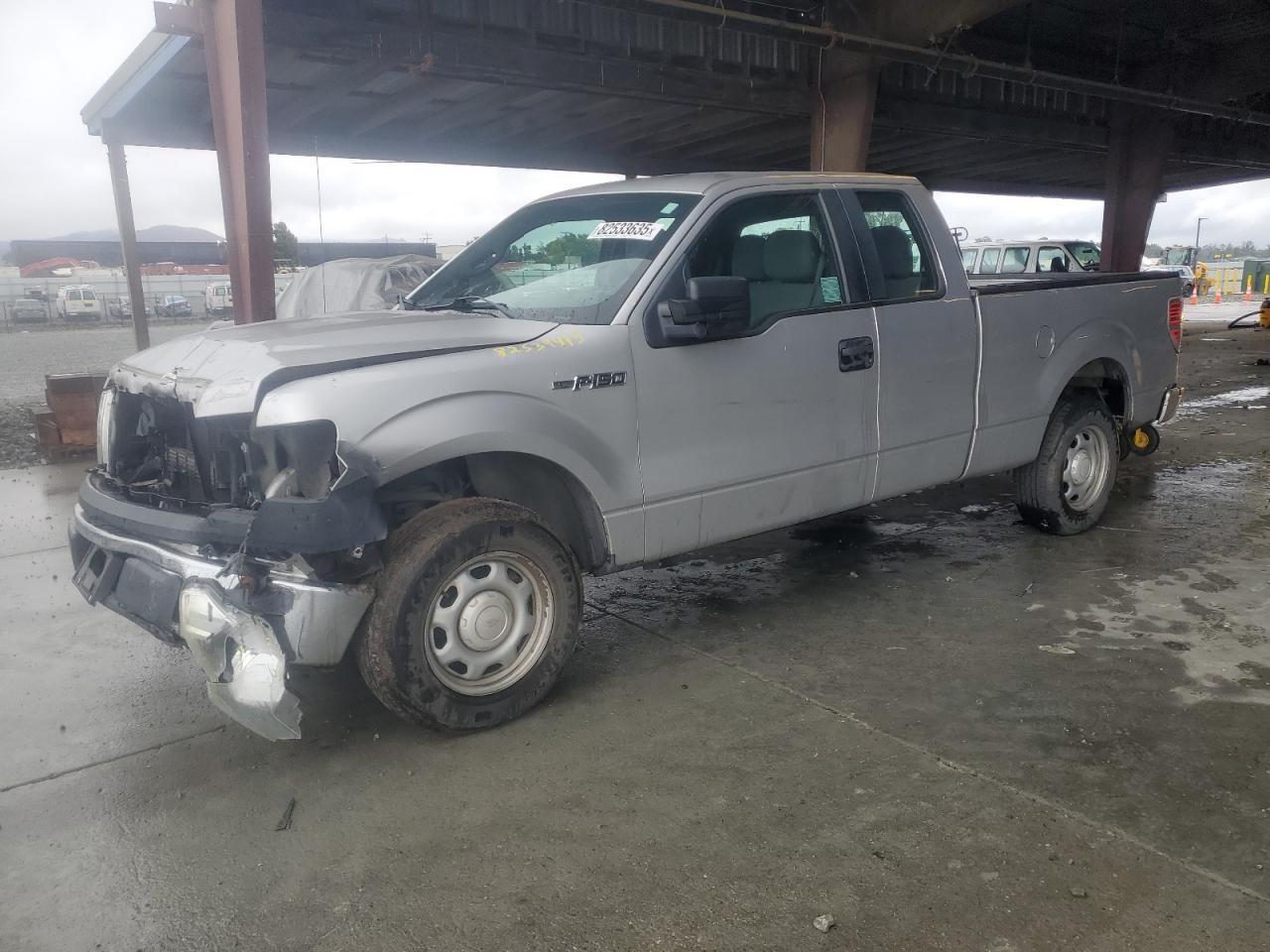 FORD F-150 SUPER CAB