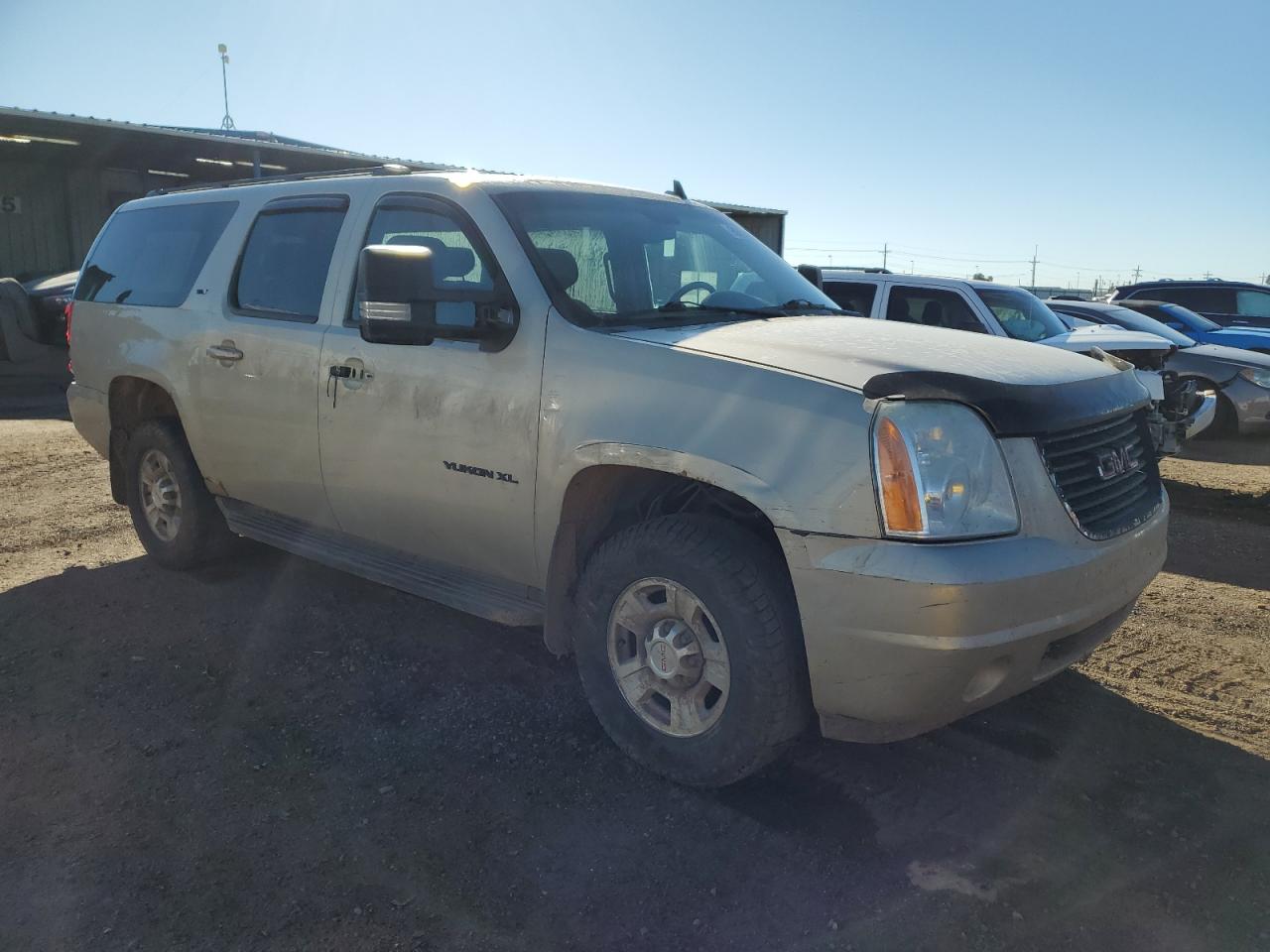 GMC YUKON K2500 SLT