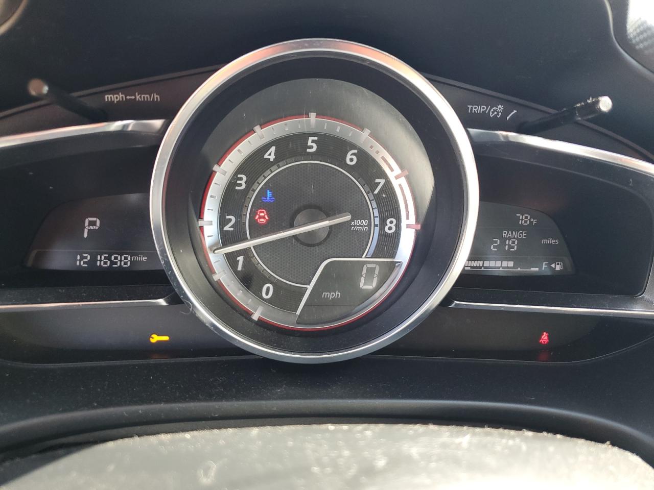 MAZDA 3 GRAND TOURING