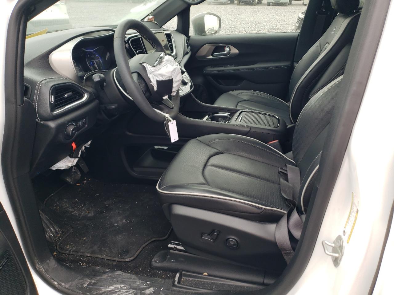 CHRYSLER PACIFICA LIMITED