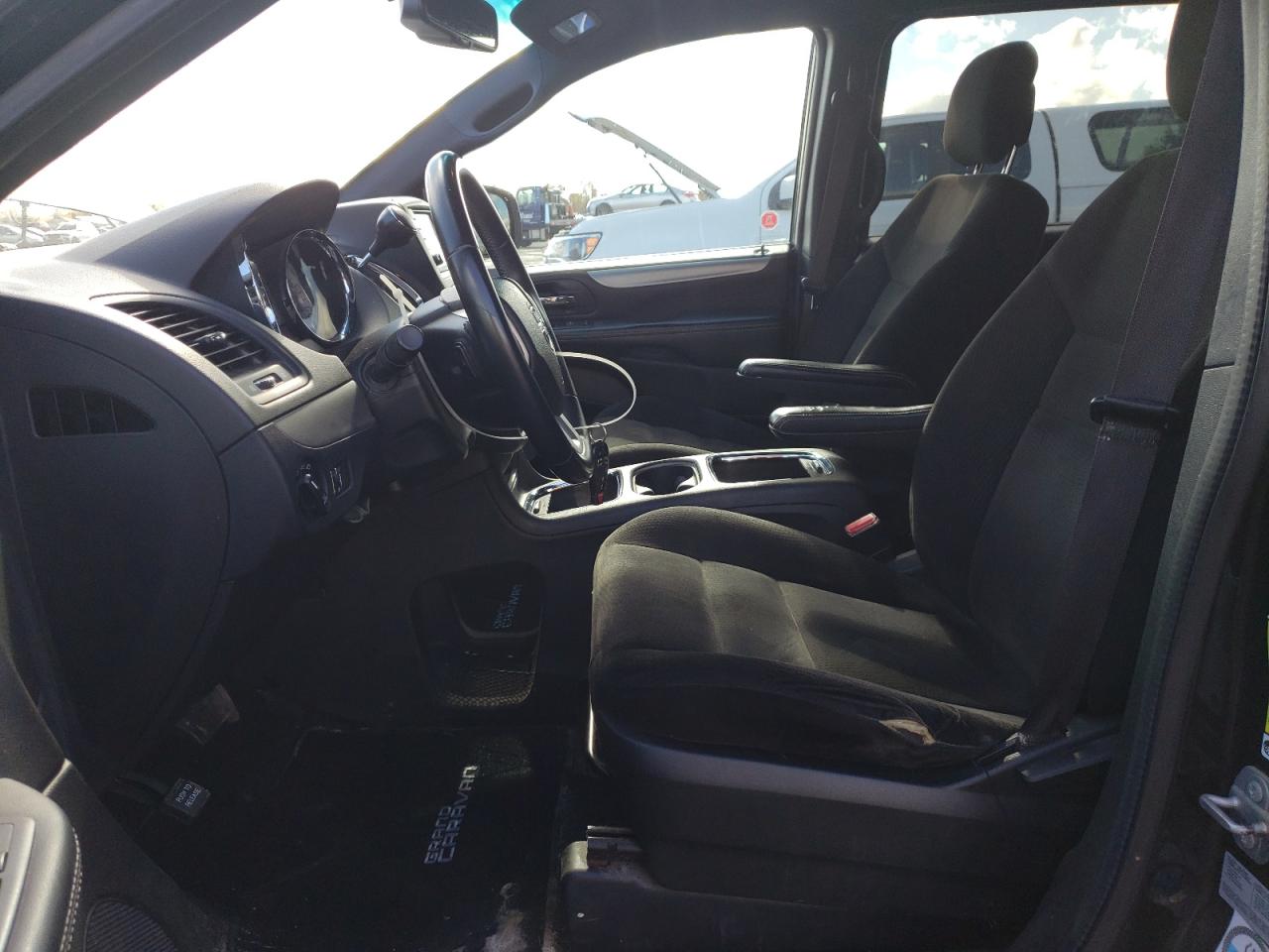 DODGE GRAND CARAVAN SE