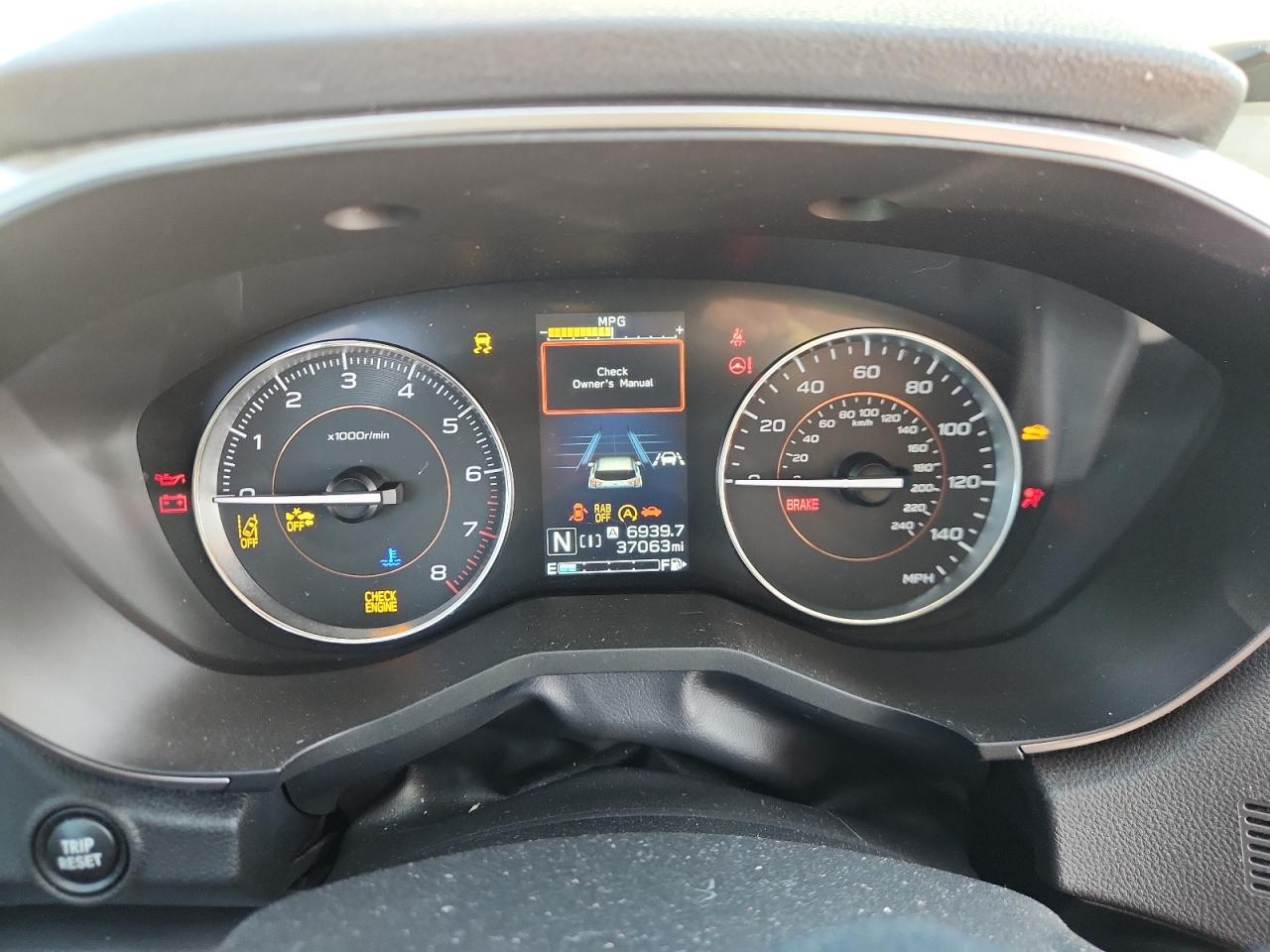 SUBARU CROSSTREK LIMITED