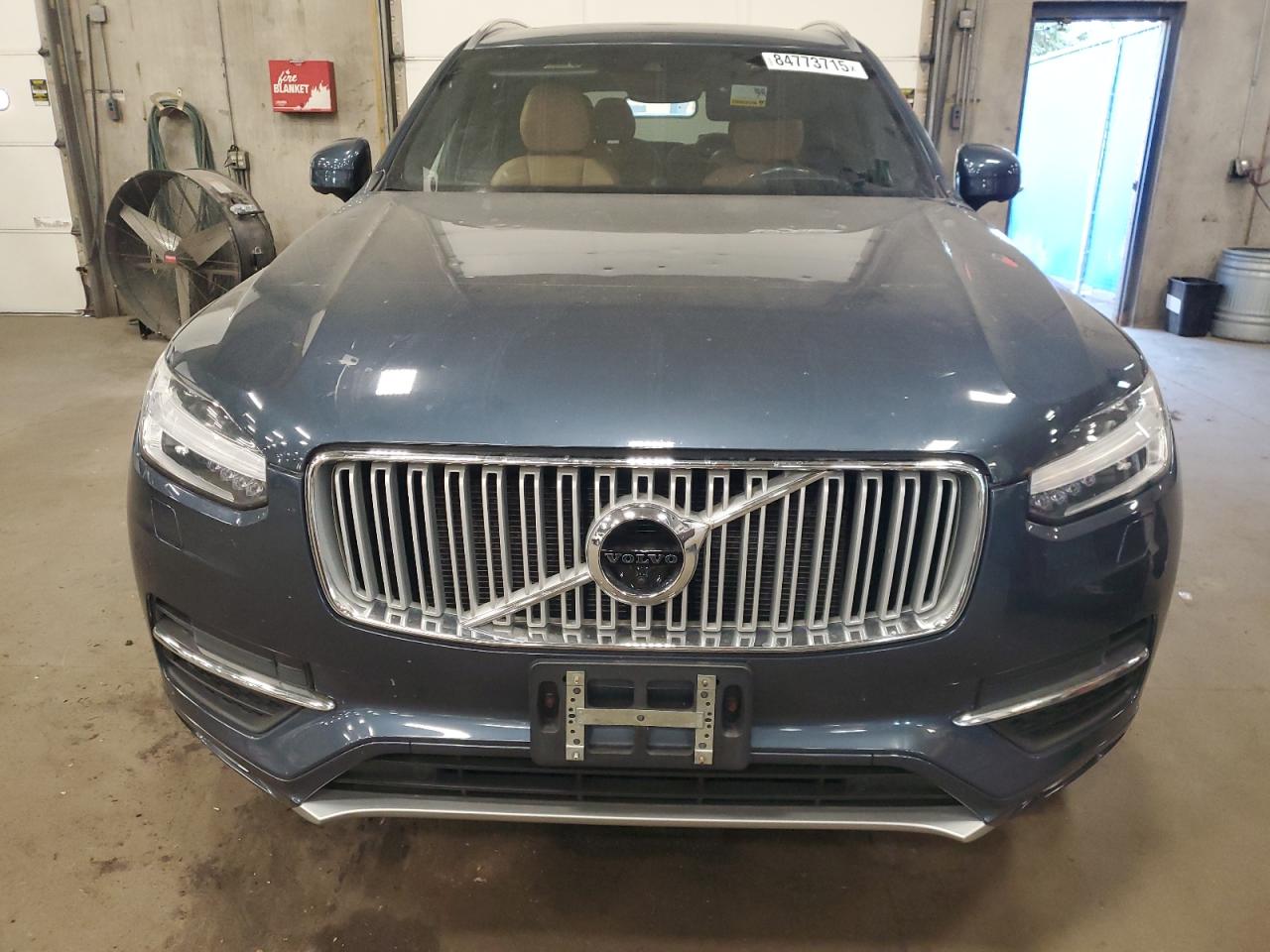 VOLVO XC90 T6