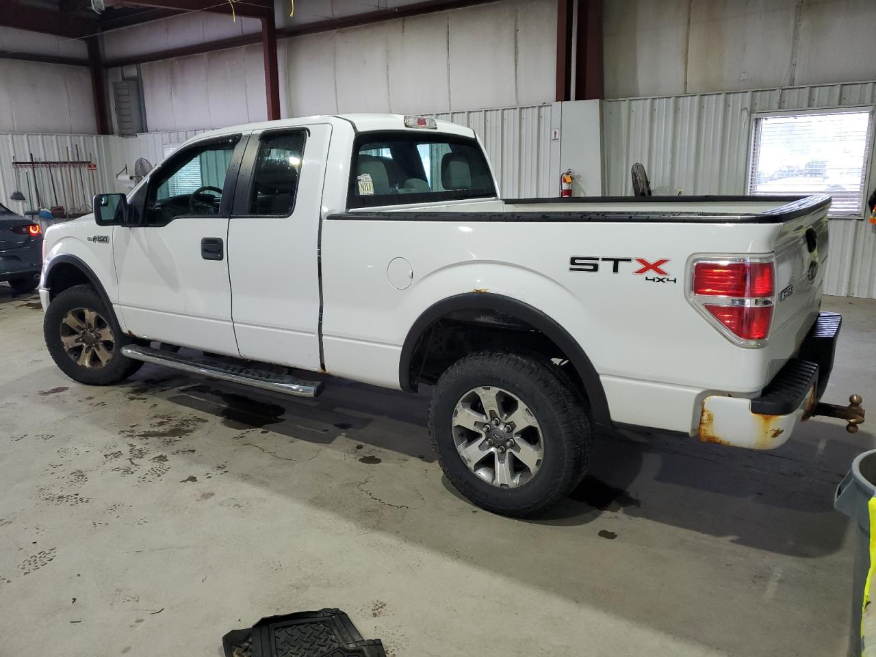 Lot #3319033252 2013 FORD F150 SUPER