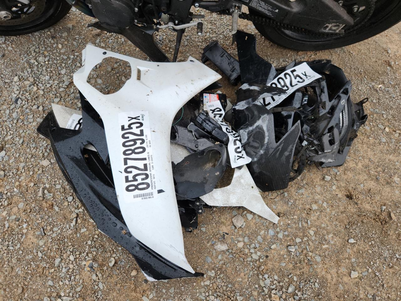 Lot #3283975819 2020 YAMAHA YZFR6