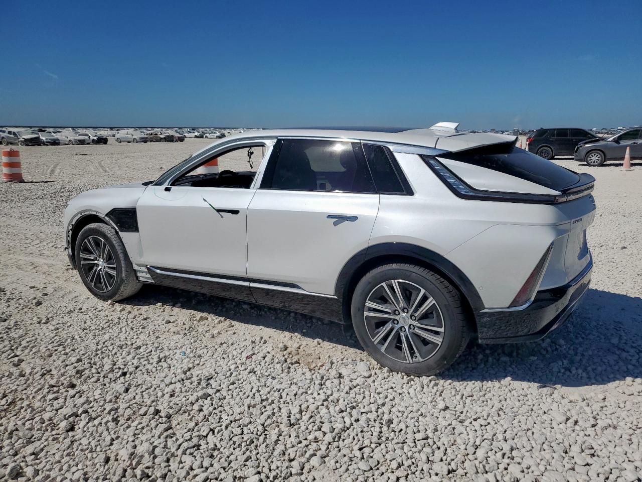 CADILLAC LYRIQ LUXURY