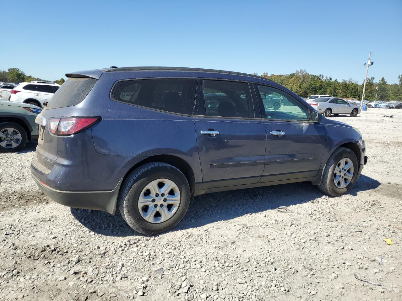 CHEVROLET TRAVERSE LS