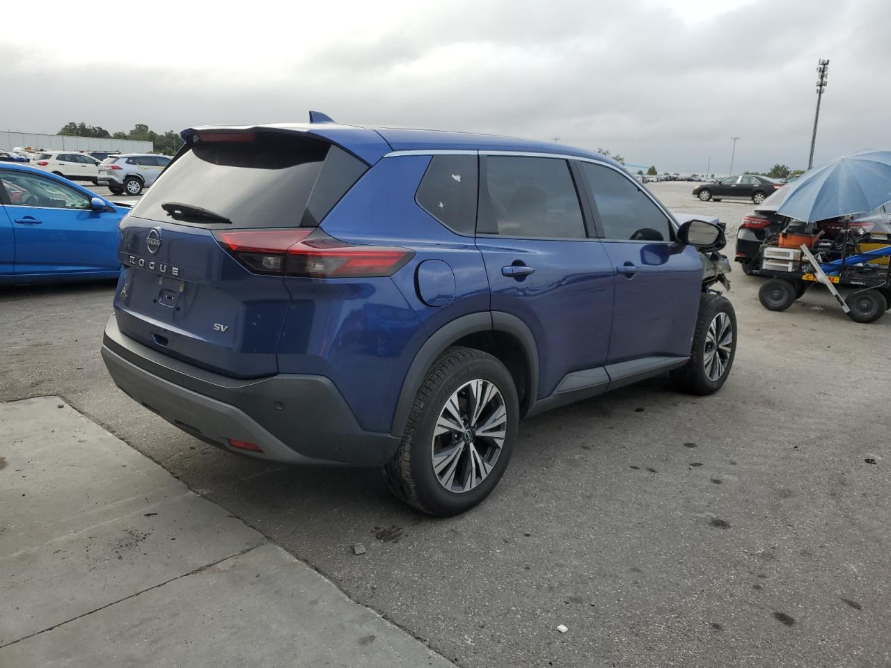 NISSAN ROGUE SV