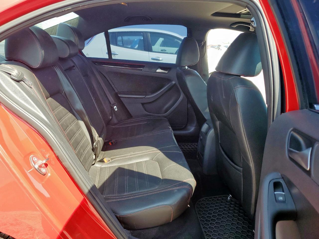 VOLKSWAGEN JETTA GLI