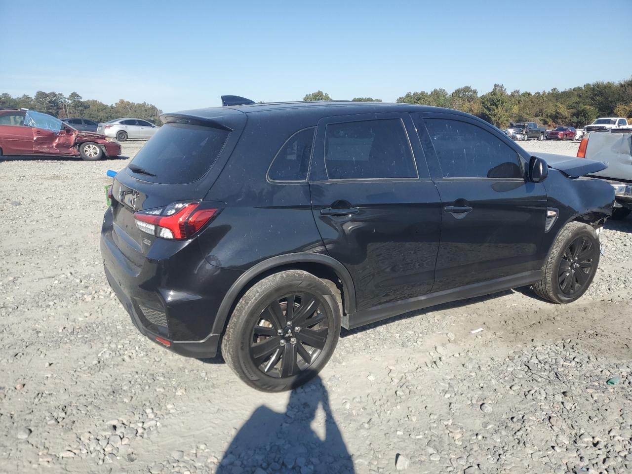 MITSUBISHI OUTLANDER ES