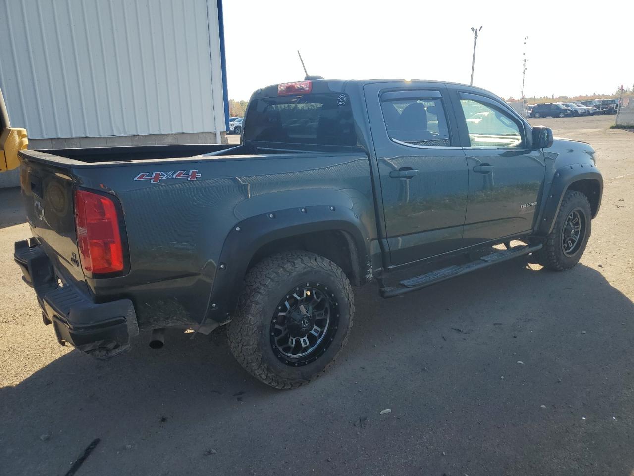 CHEVROLET COLORADO LT