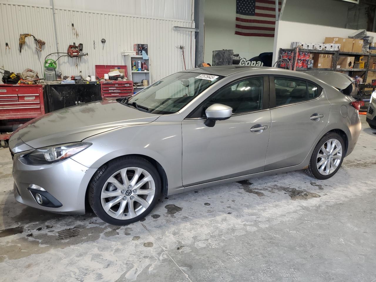 MAZDA 3 GRAND TOURING
