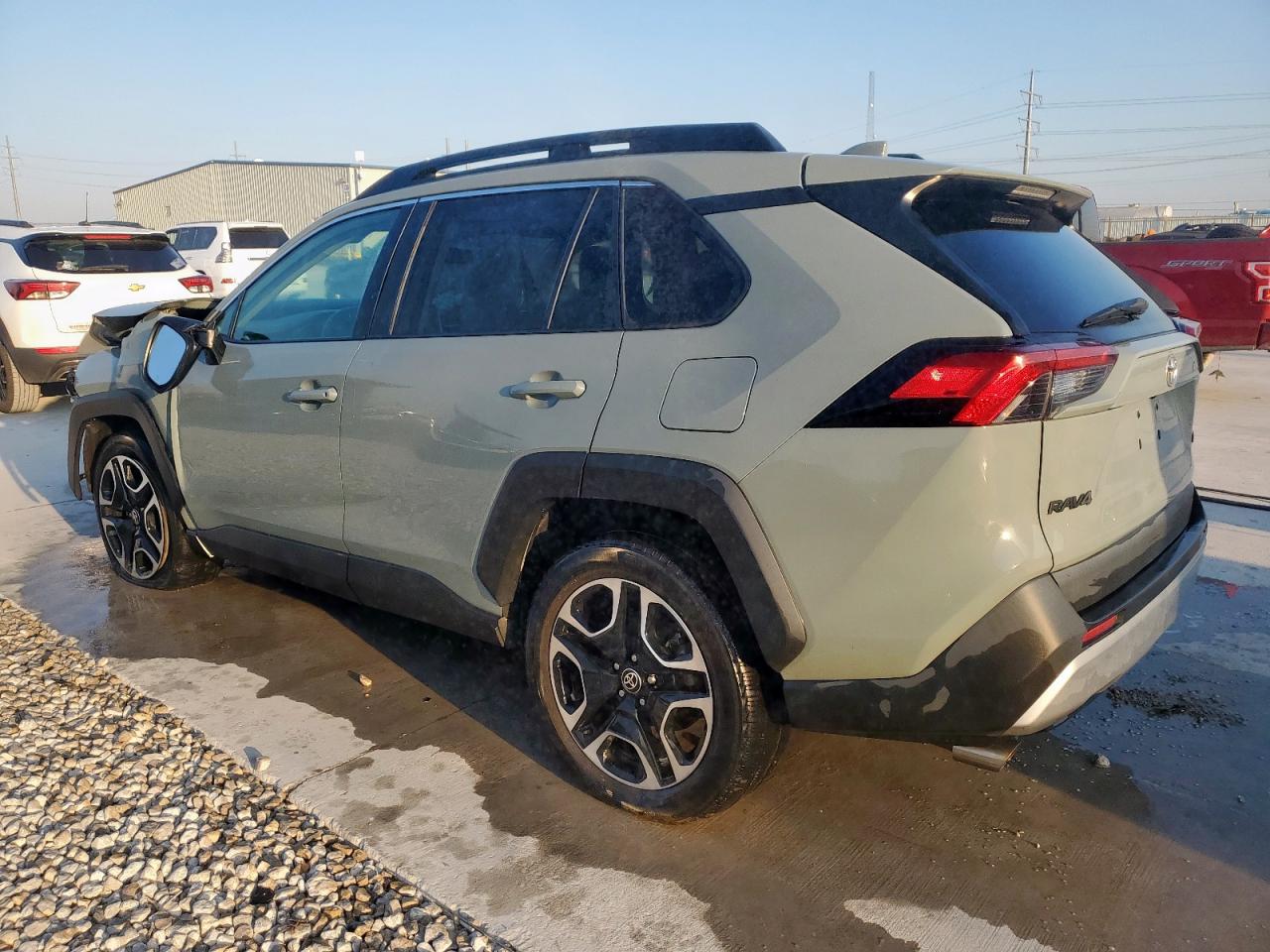 TOYOTA RAV4 ADVENTURE