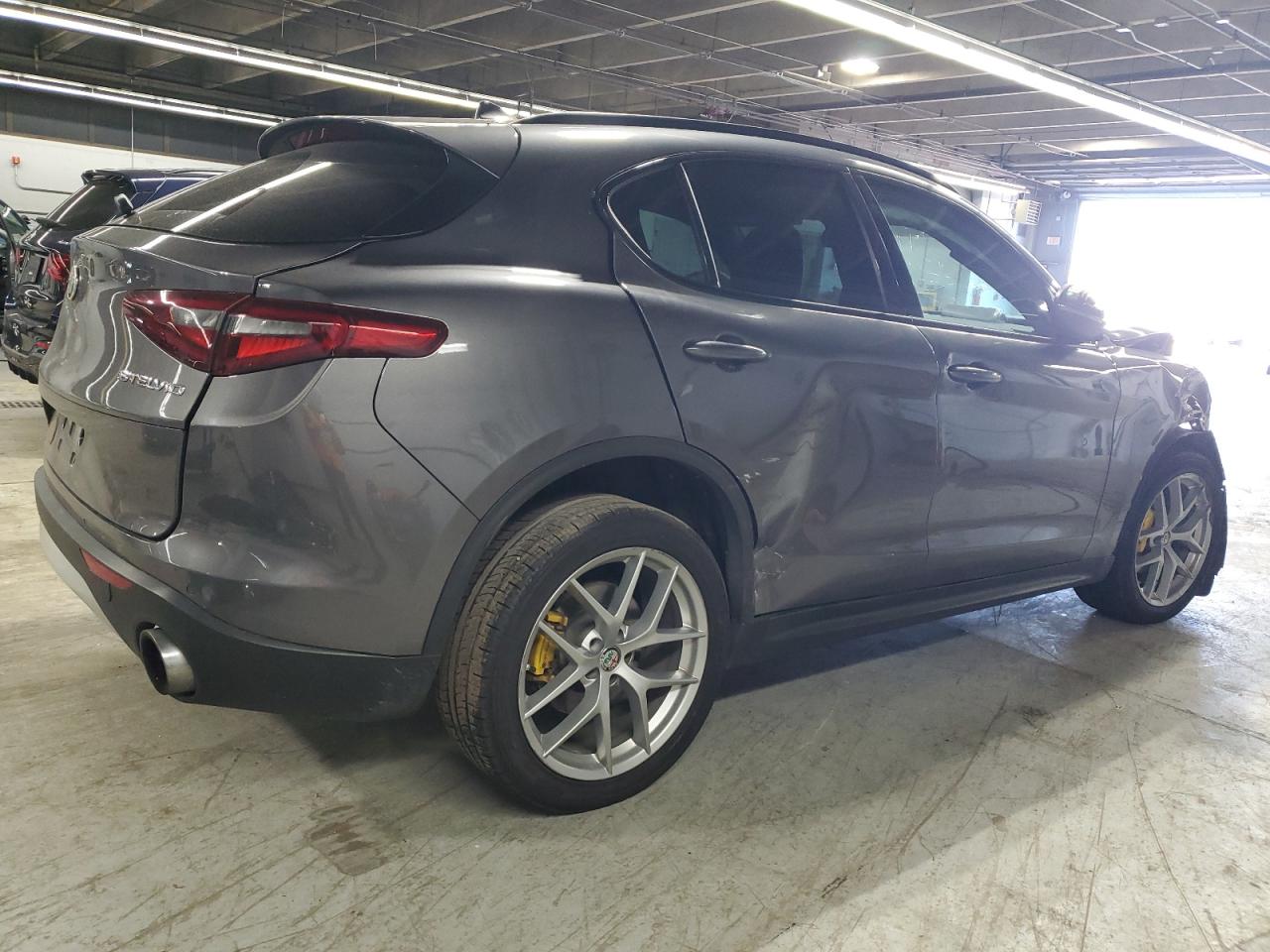 ALFA ROMEO STELVIO TI SPORT