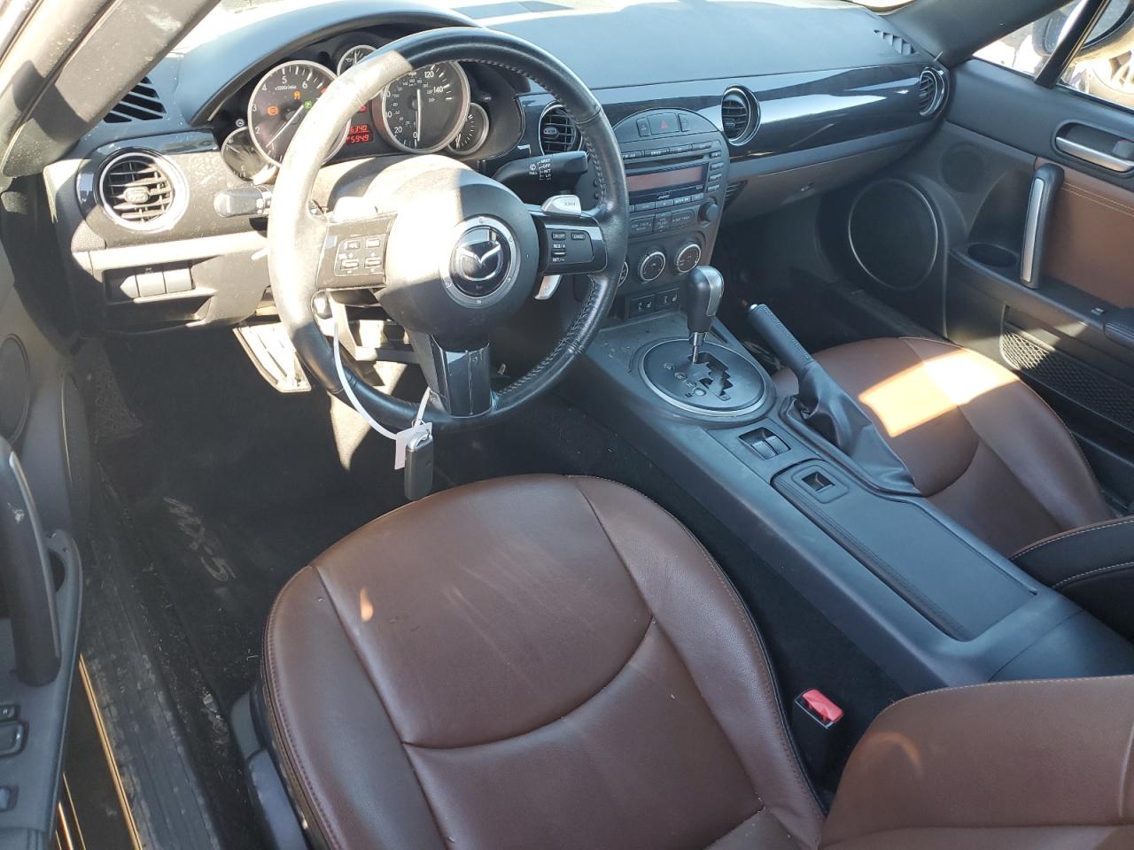 MAZDA MX-5 GRAND TOURING