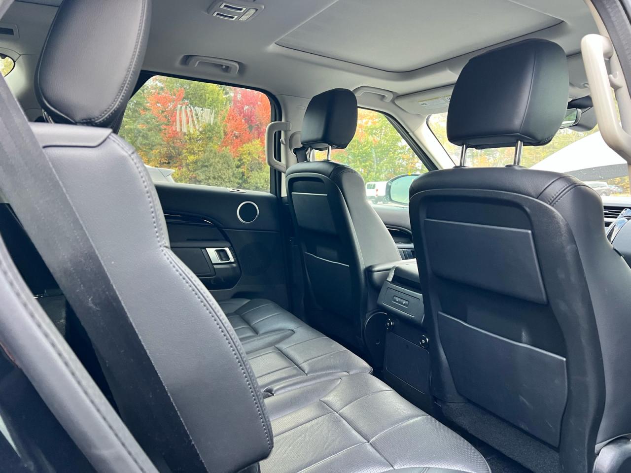 LAND ROVER DISCOVERY SE