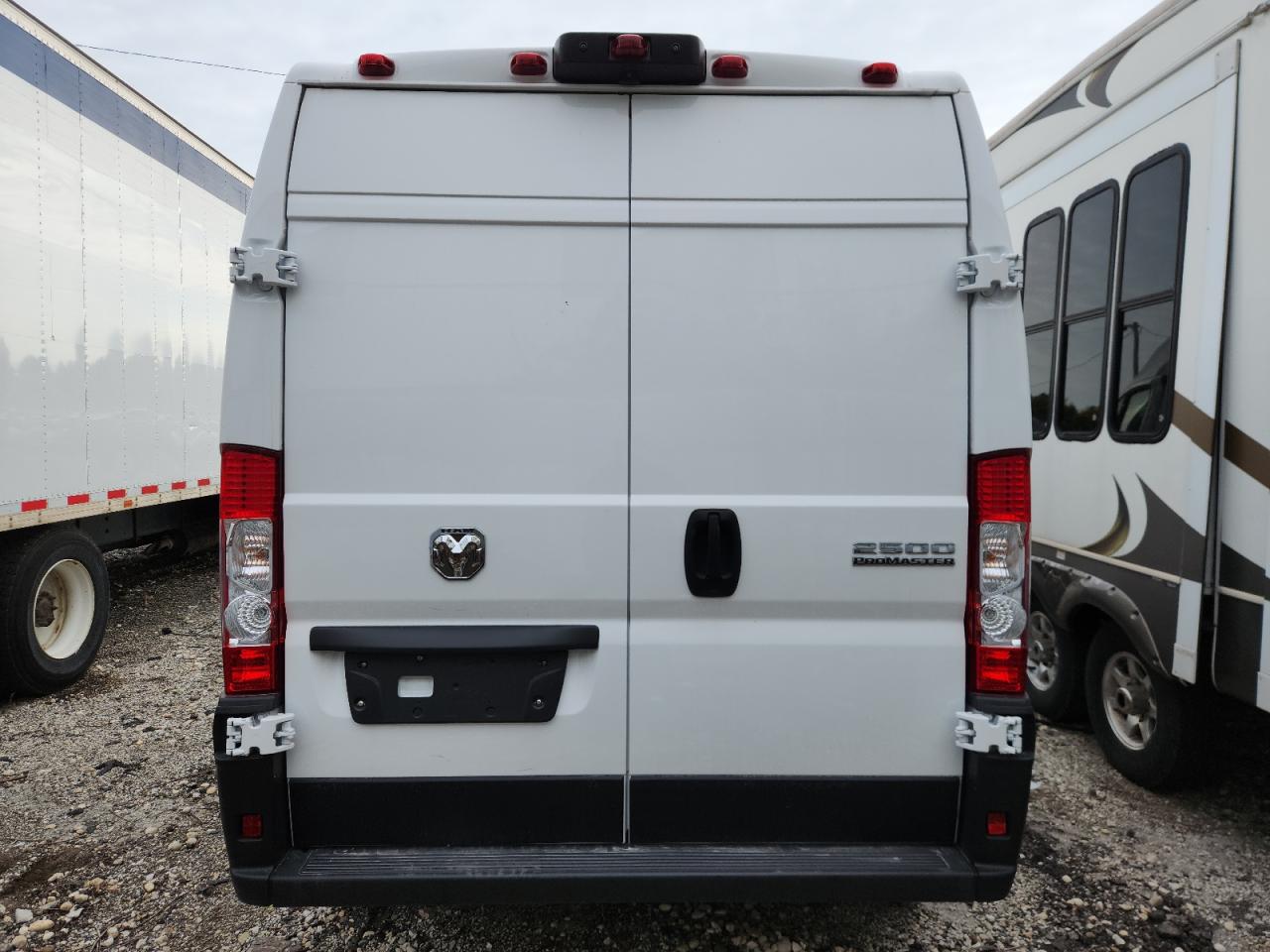 RAM PROMASTER 2500 HIGH