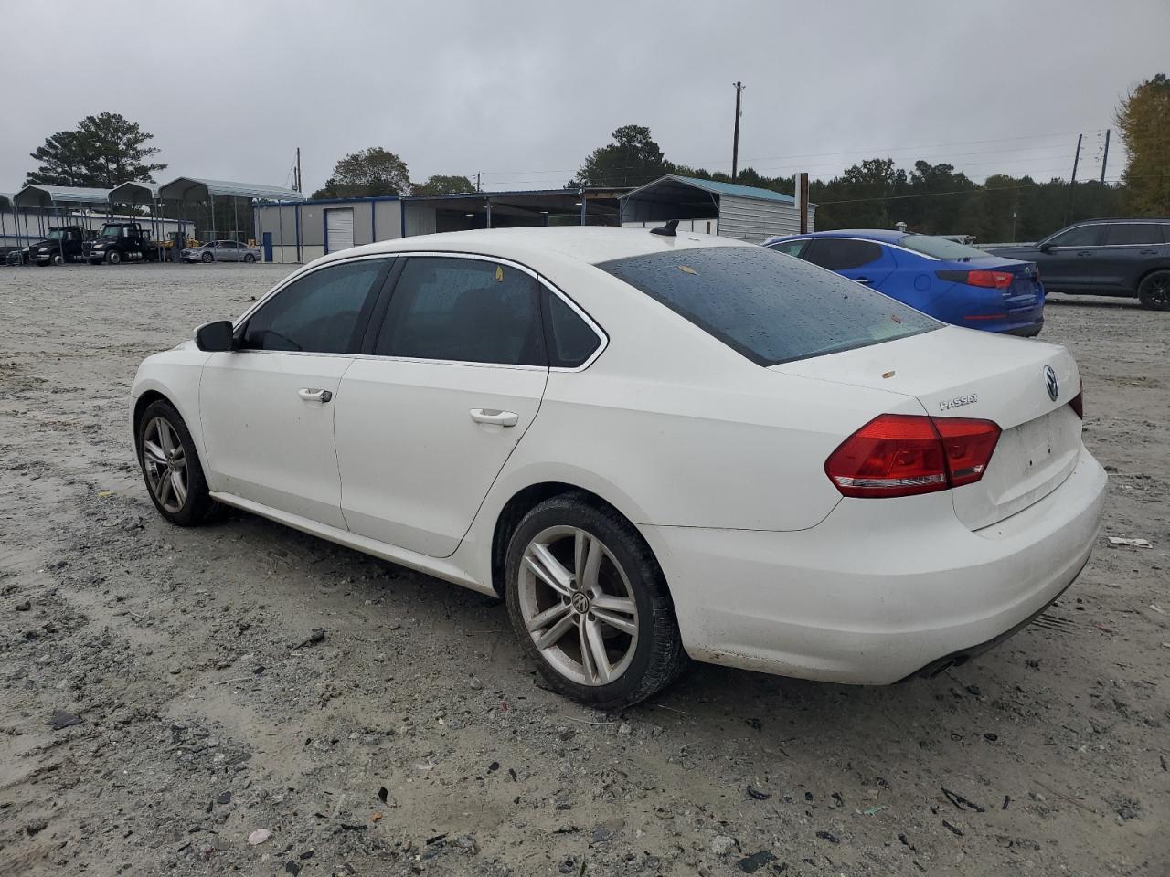 VOLKSWAGEN PASSAT SE