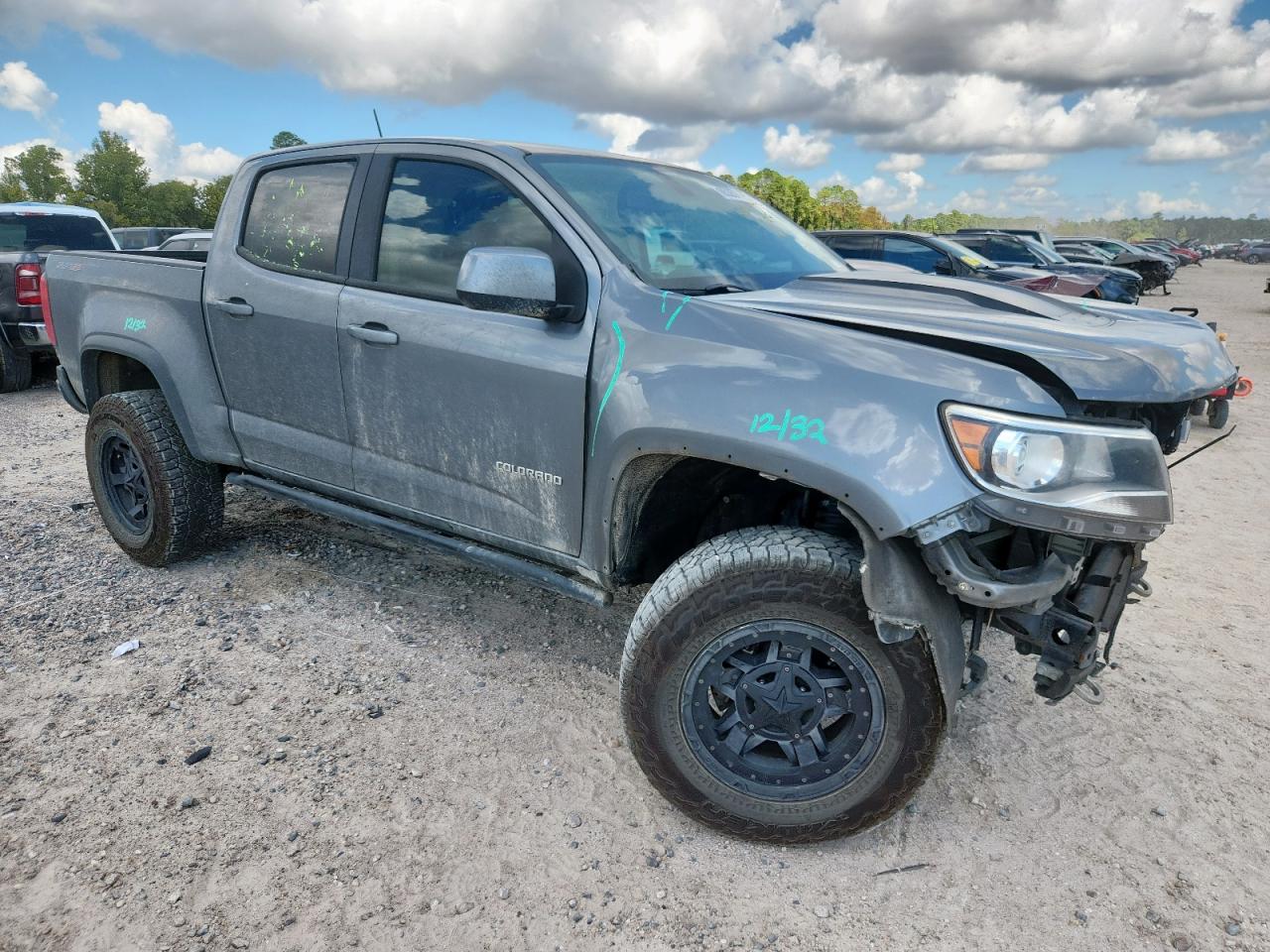 CHEVROLET COLORADO ZR2