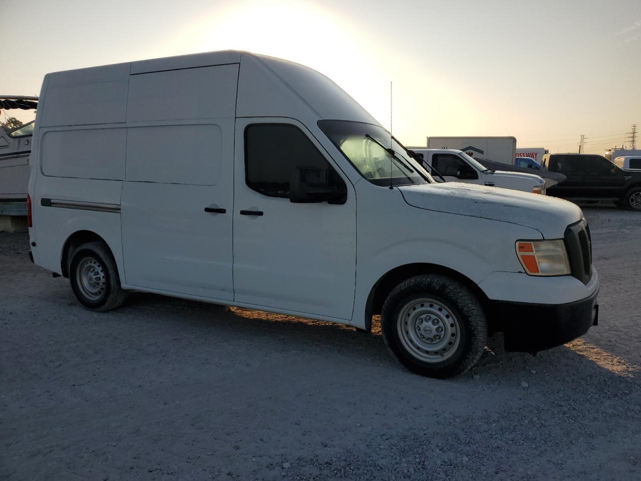 NISSAN NV2500 2500