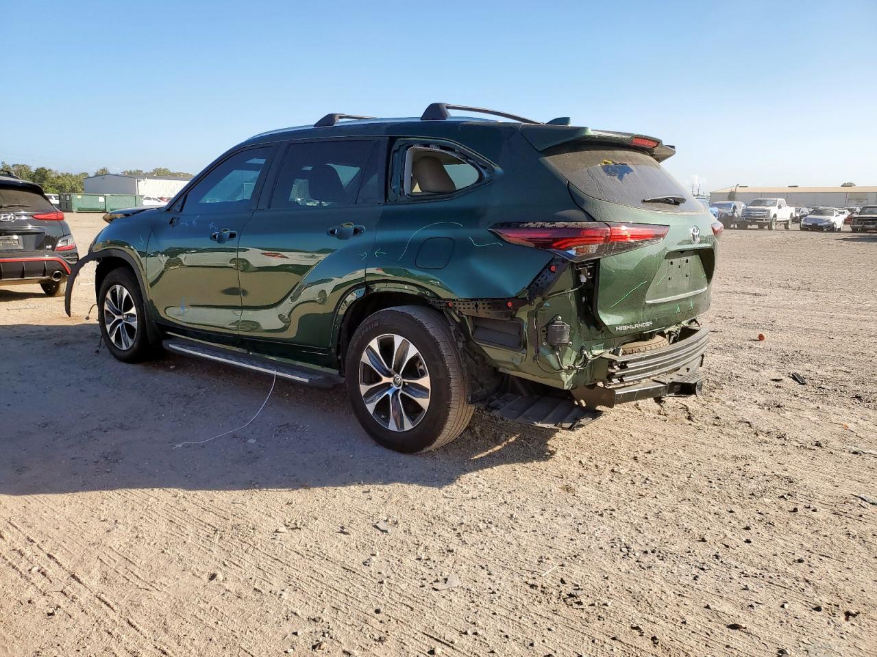 TOYOTA HIGHLANDER LE