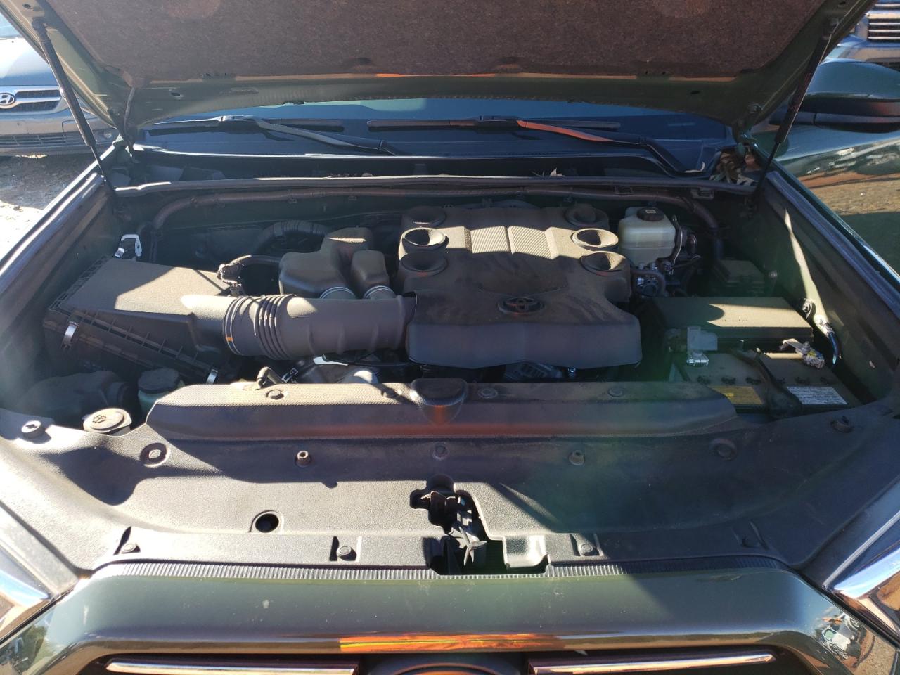 TOYOTA 4RUNNER SR5/SR5 PREMIUM