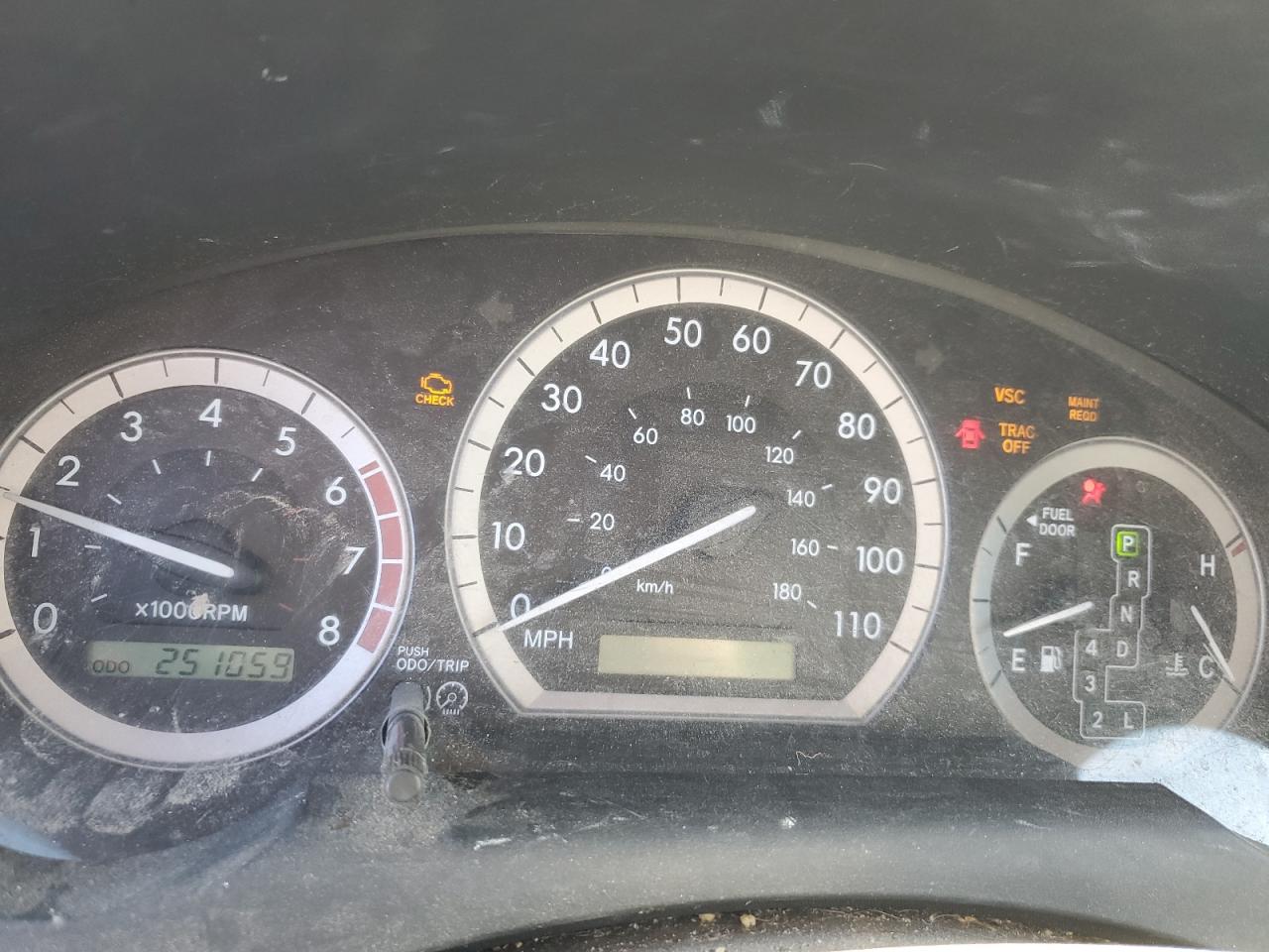 Lot #3291253964 2004 TOYOTA SIENNA XLE