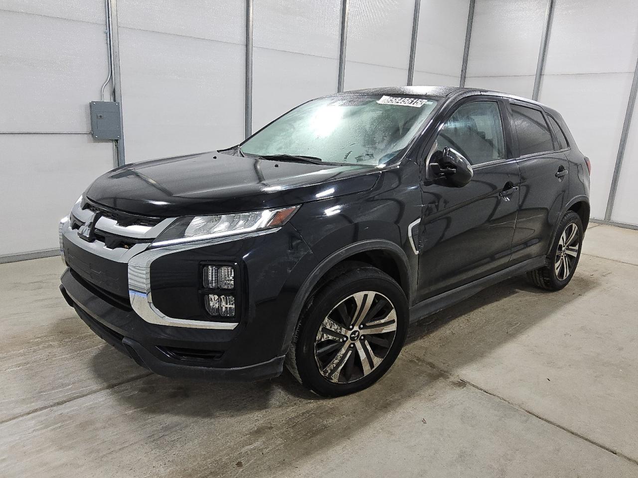 MITSUBISHI OUTLANDER ES