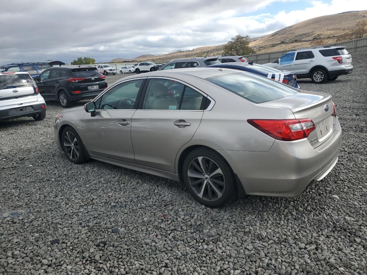 SUBARU LEGACY 3.6R LIMITED