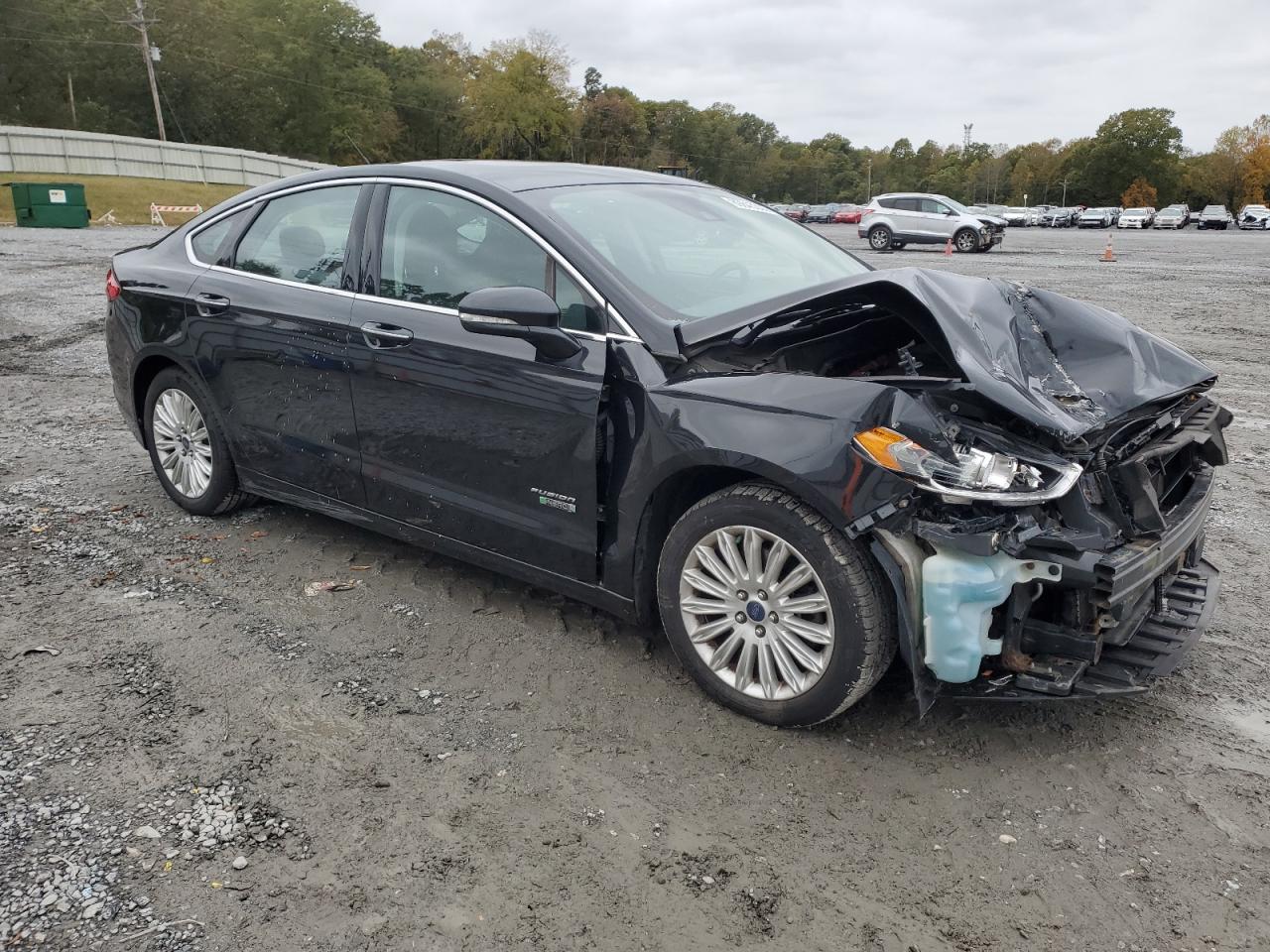 FORD FUSION TITANIUM PHEV