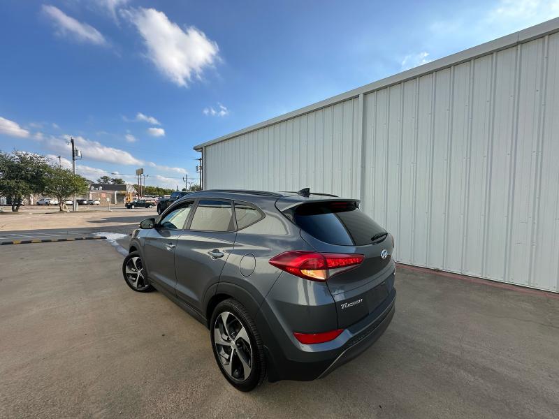 2016 HYUNDAI TUCSON LIM KM8J3CA29GU093788