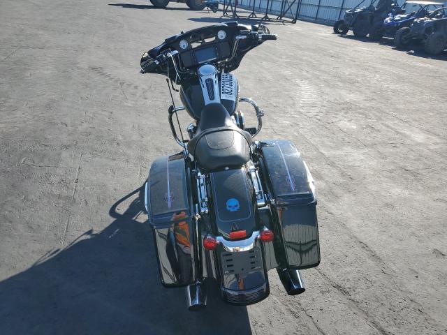 2018 HARLEY-DAVIDSON FLHX STREE - 1HD1KBC34JB677248