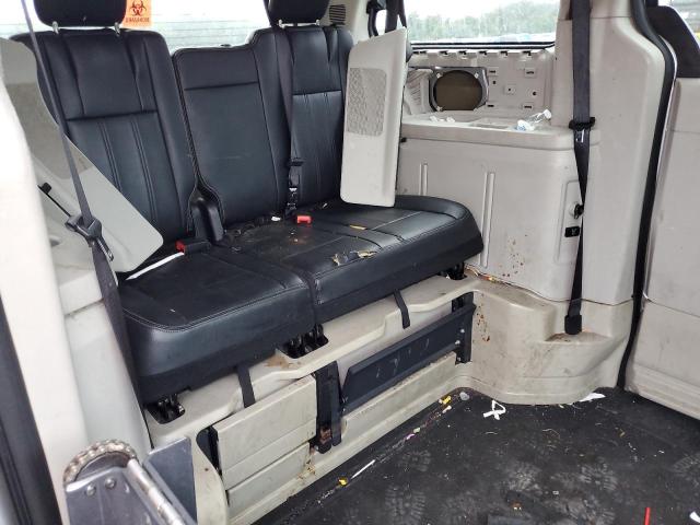 2016 CHRYSLER TOWN & COU #3303969690