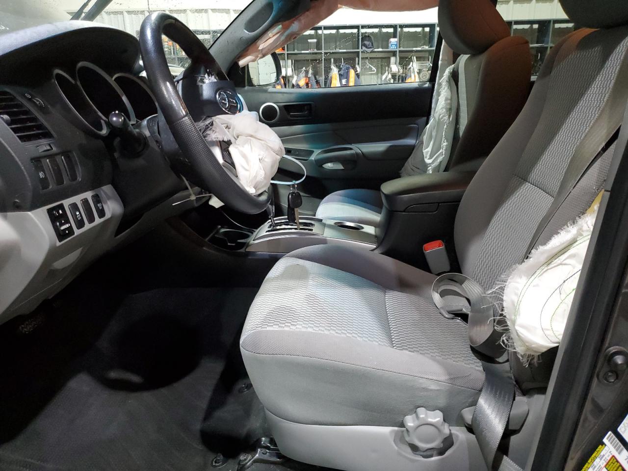 TOYOTA TACOMA DOUBLE CAB