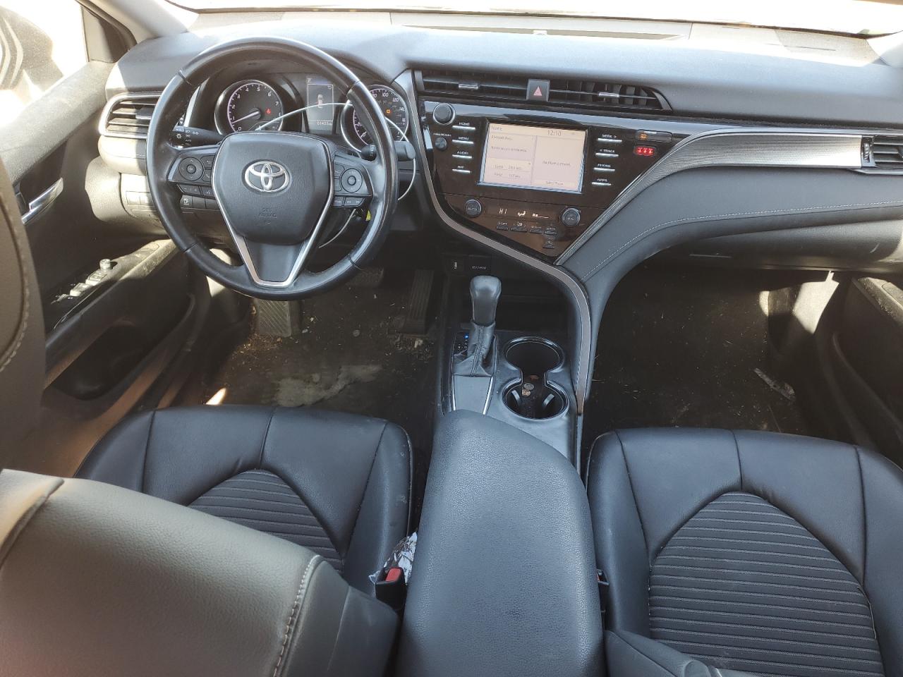 TOYOTA CAMRY L