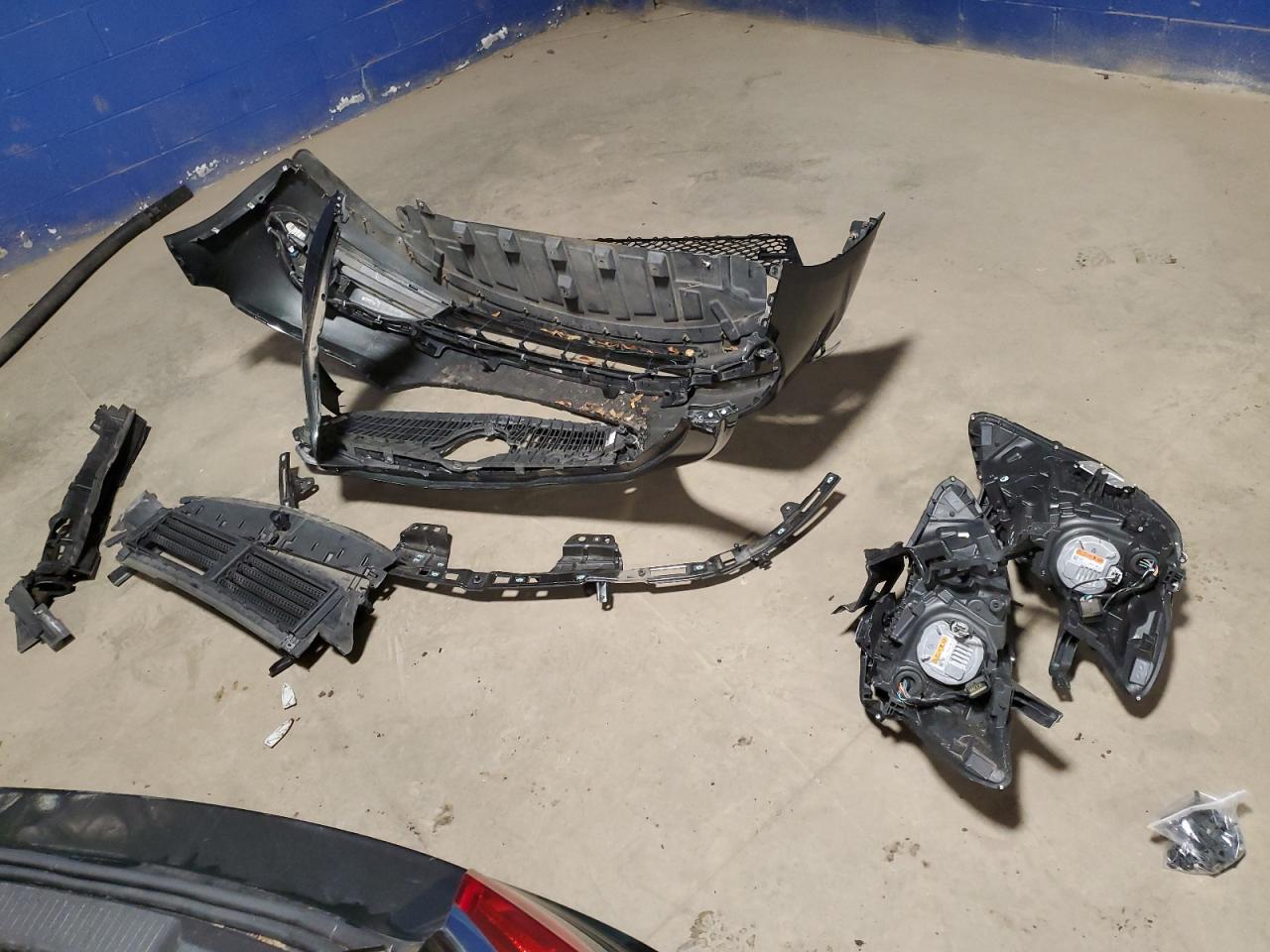 BUICK LACROSSE ESSENCE