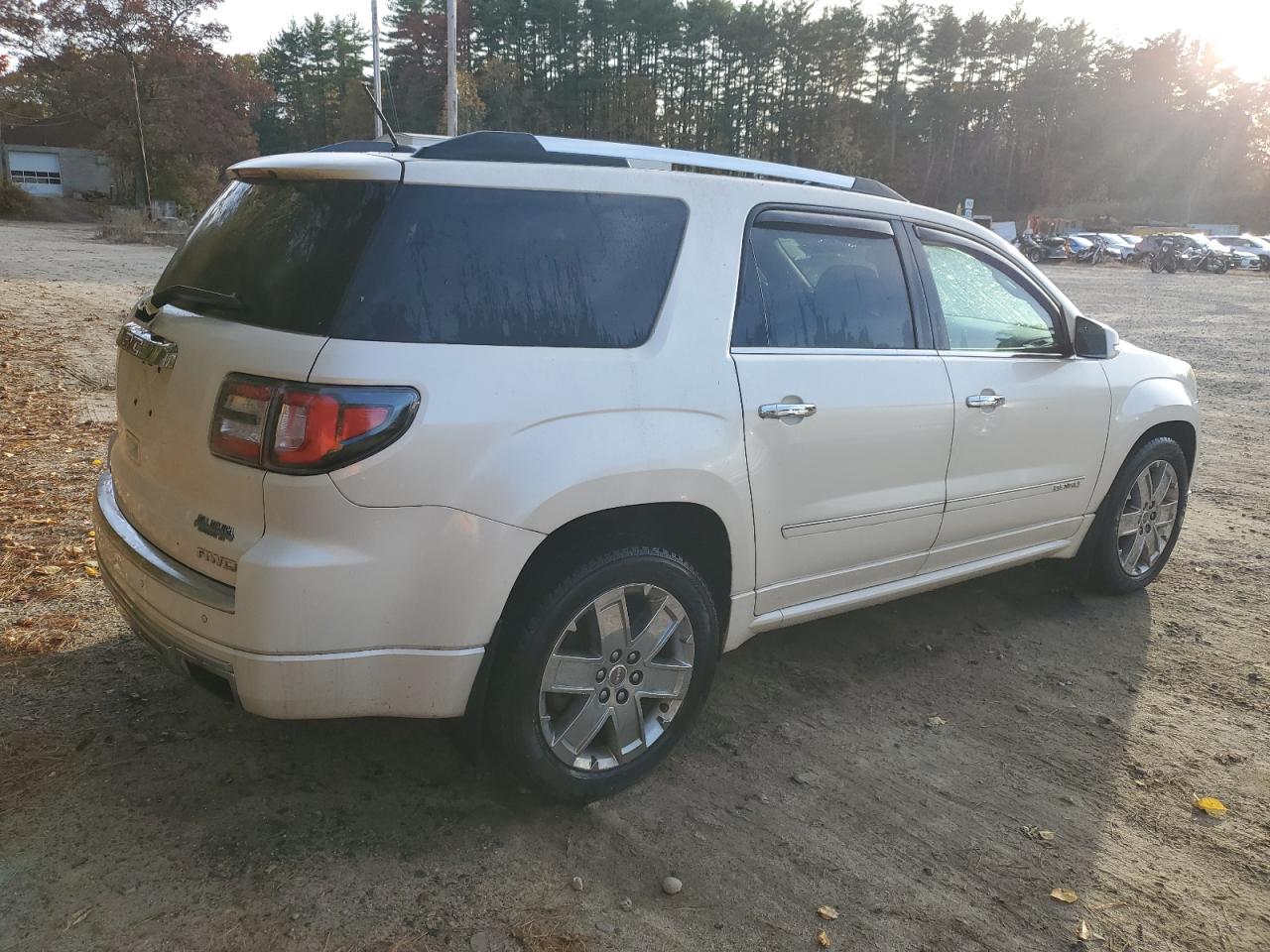 GMC ACADIA DENALI