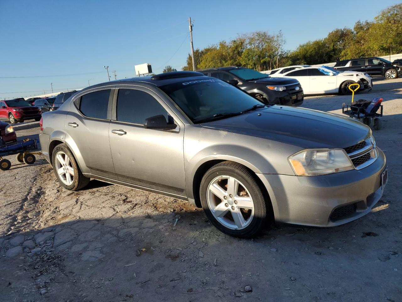 DODGE AVENGER SE