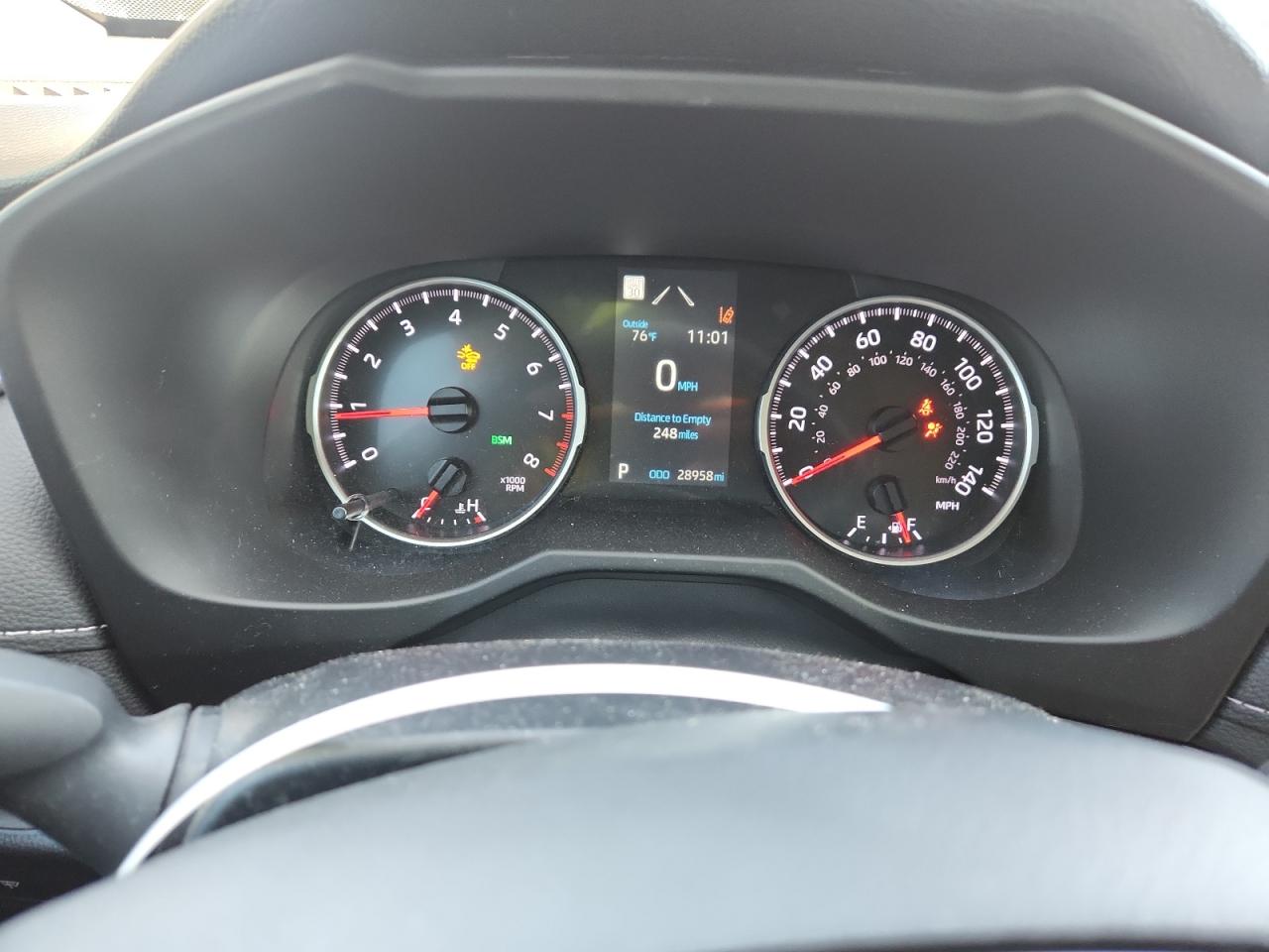 TOYOTA RAV4 XLE PREMIUM