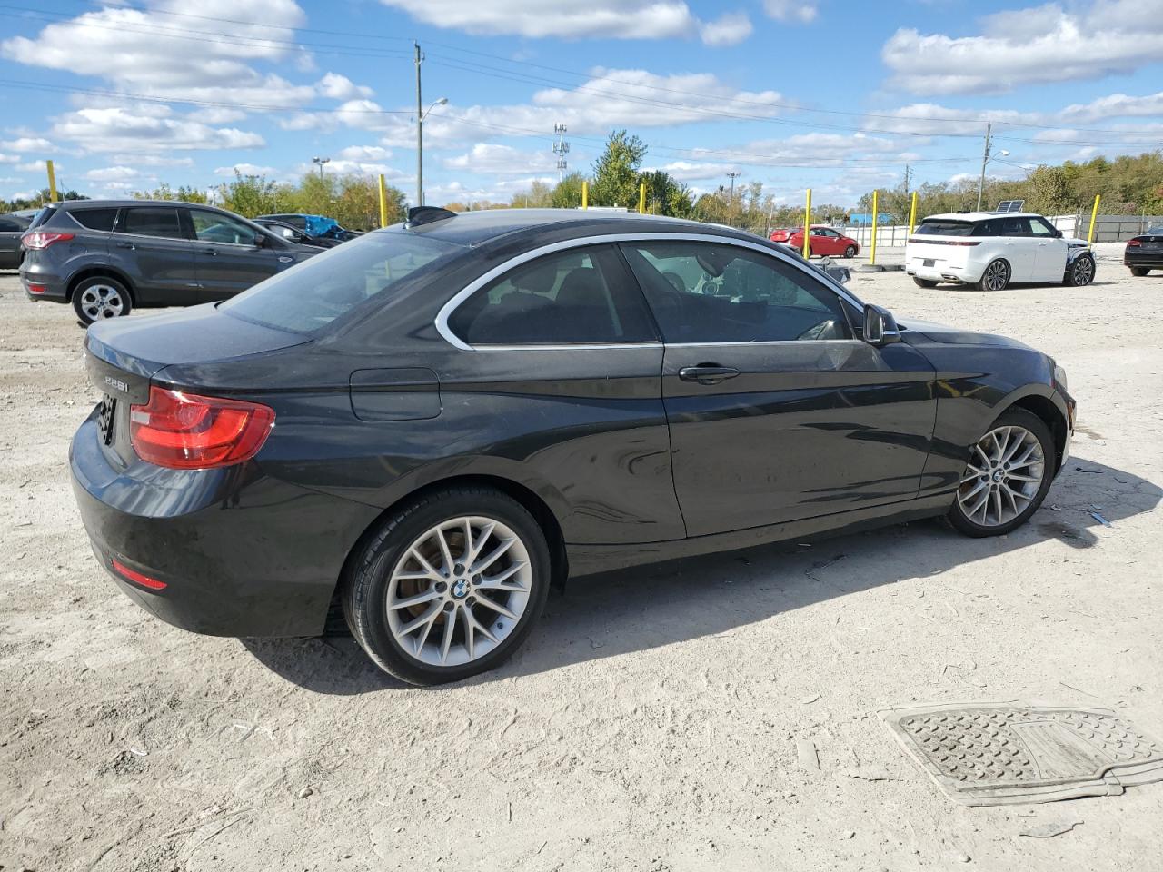 BMW 2 SERIES I