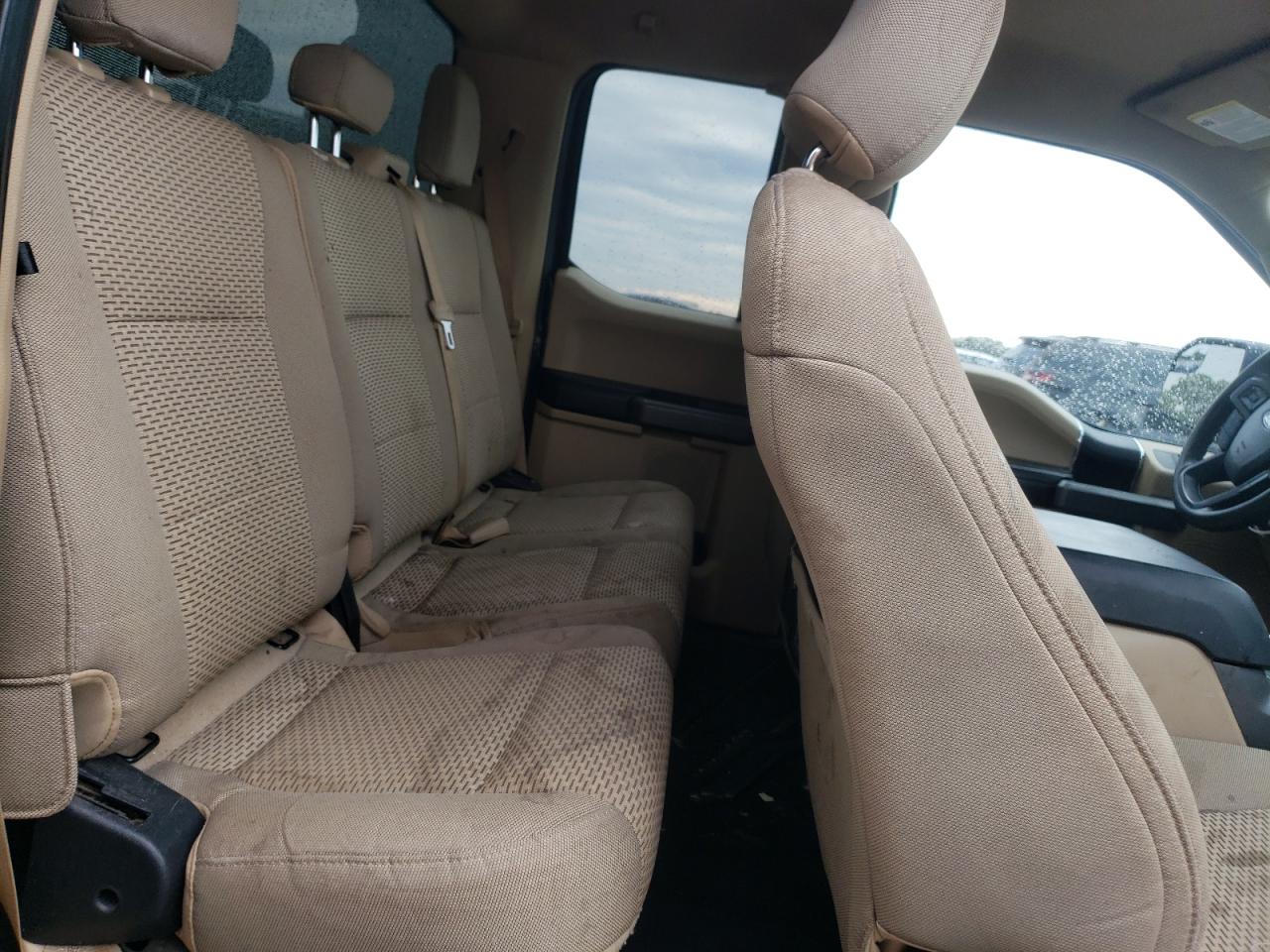 FORD F-150 SUPER CAB