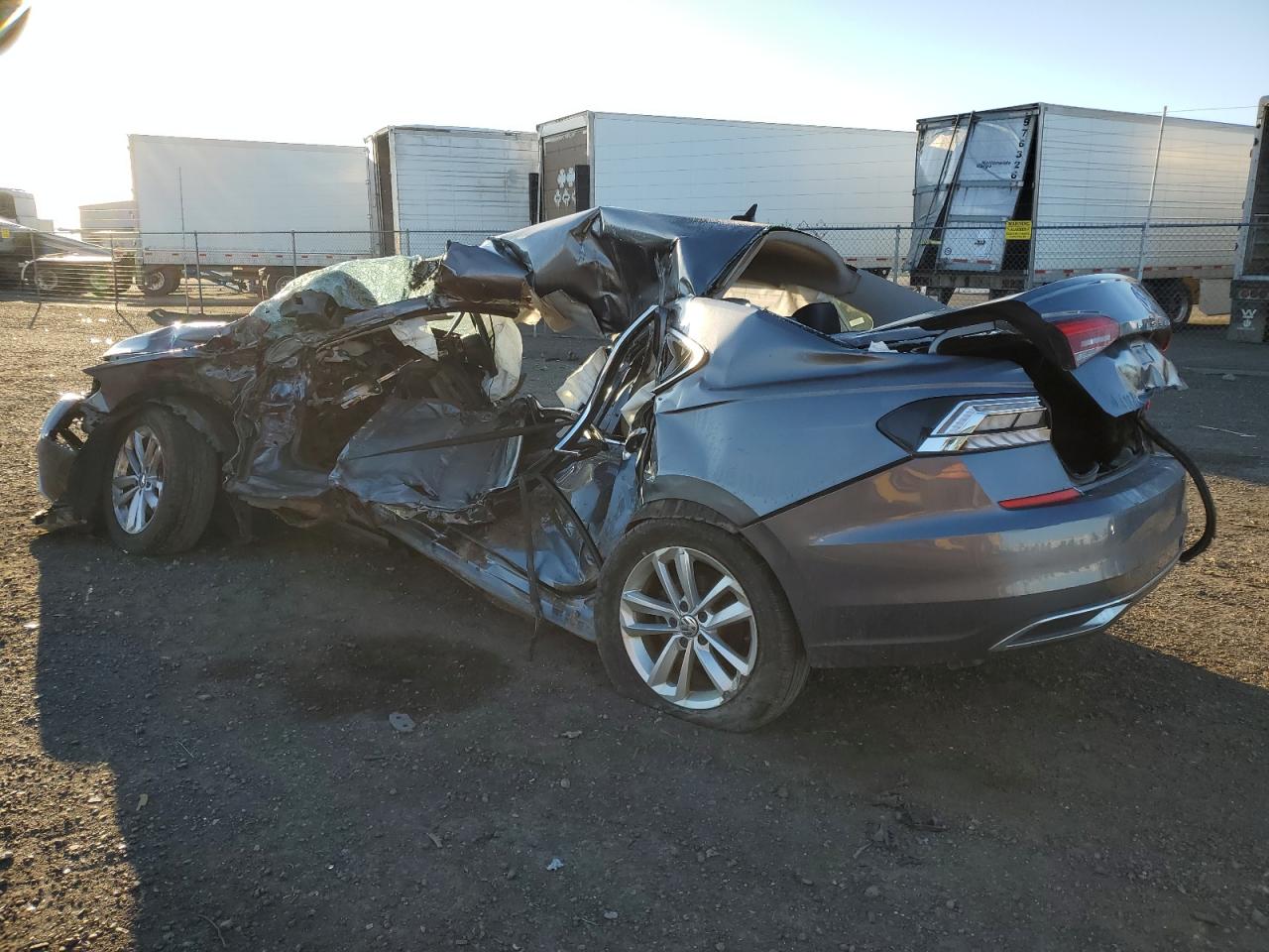 VOLKSWAGEN PASSAT SE