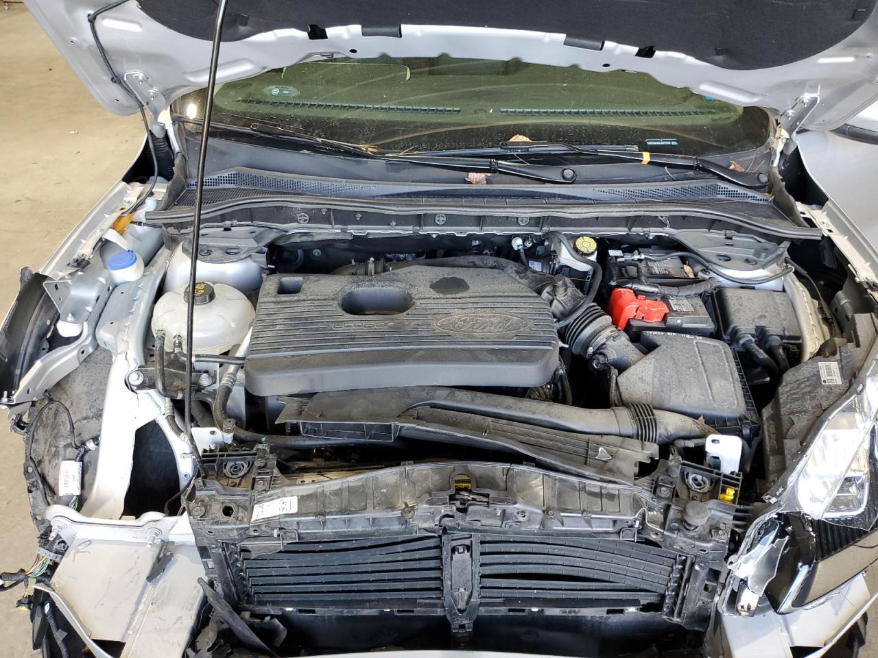 FORD ESCAPE TITANIUM