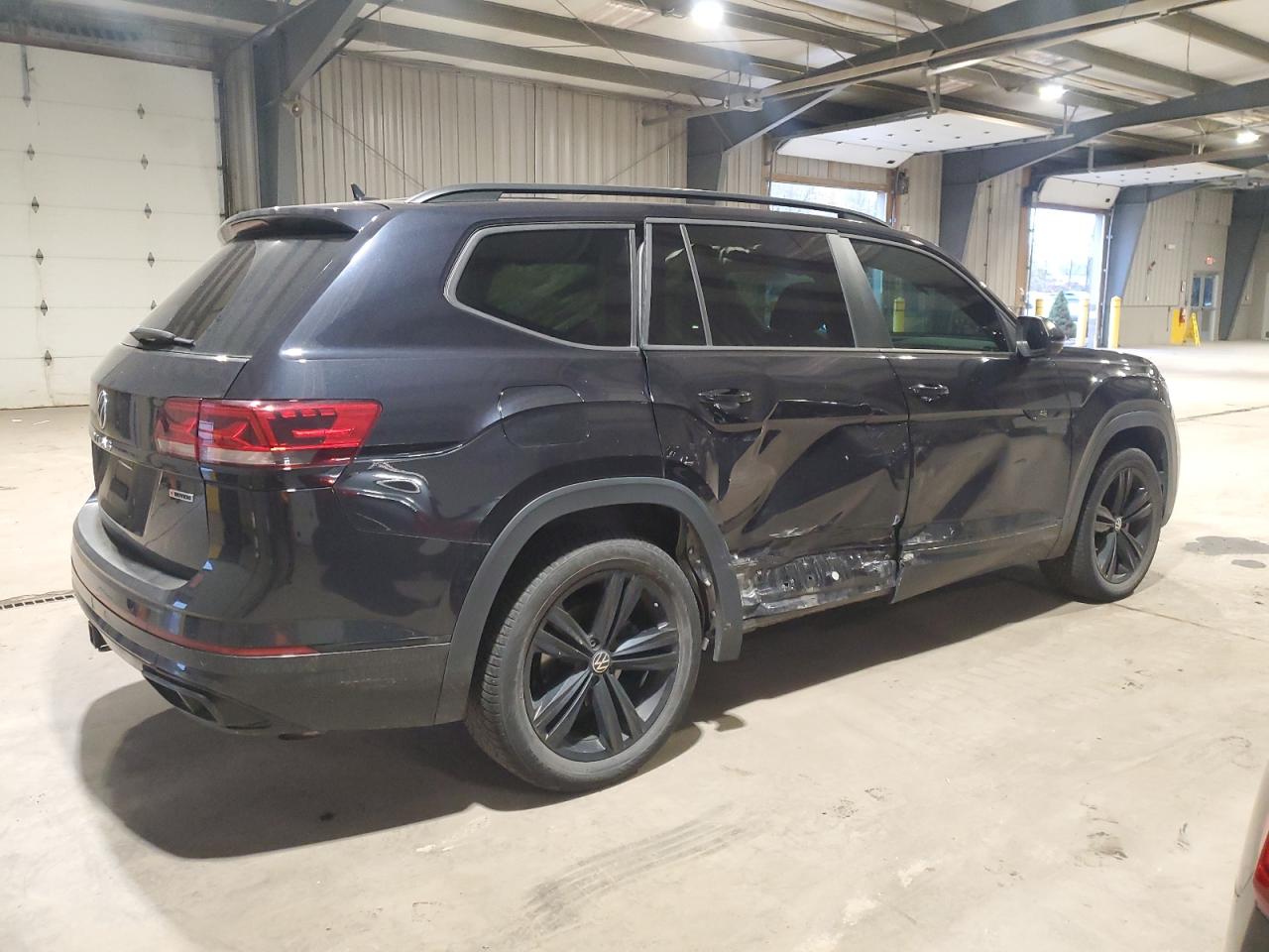 VOLKSWAGEN ATLAS SEL R-LINE