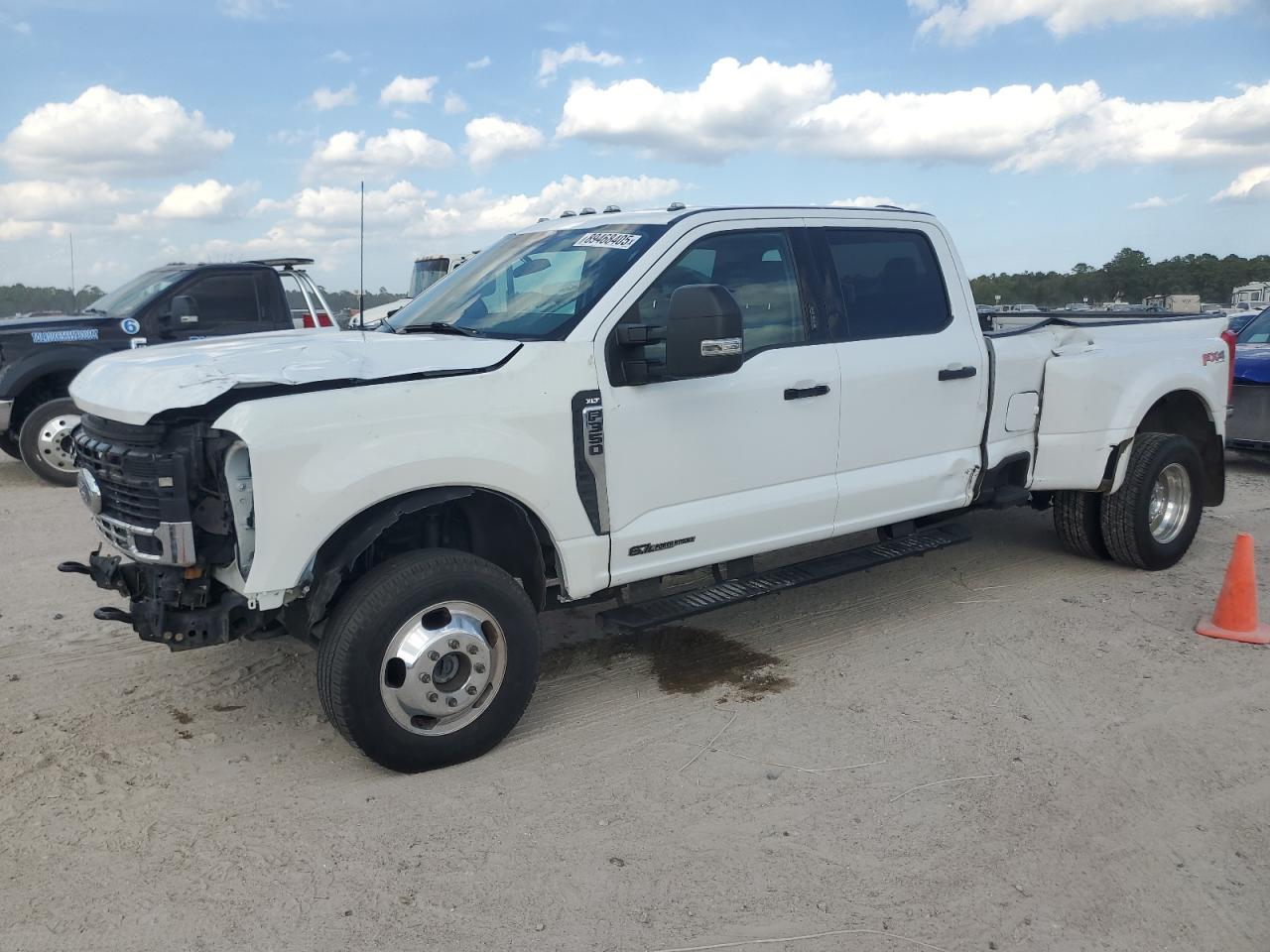 FORD F-350 SUPER DUTY