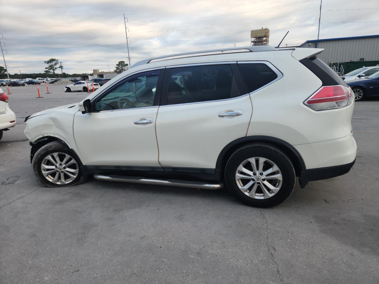 NISSAN ROGUE S