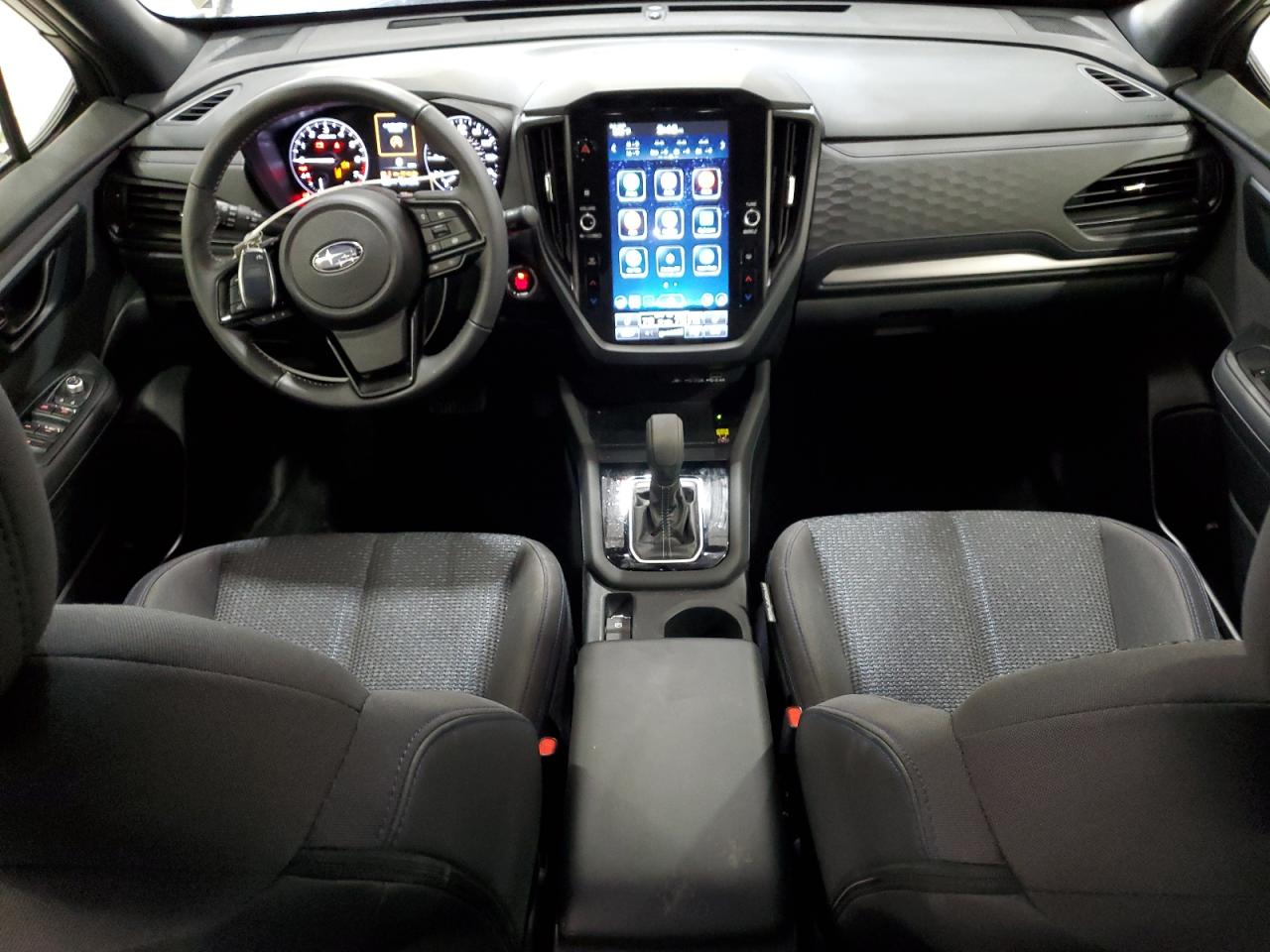 SUBARU FORESTER PREMIUM